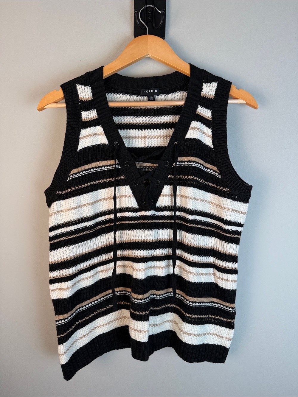 Torrid Lace-Up Striped Knit Sweater Tank Dark Academia Boho Chic Size 00